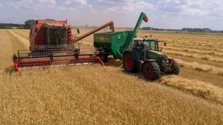 Έκκληση του ΥΠΕΝ: Μόνο ΓΑΙΑ για Φθηνό Αγροτικό Ρεύμα