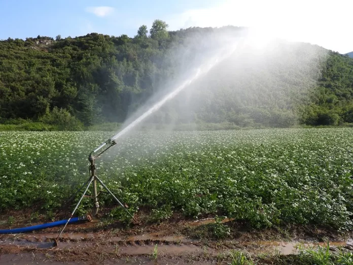Αγρότες από τον κάμπο Φιλίππων μήνυσαν τέσσερις πρόεδρους ΤΟΕΒ για κακοδιαχείριση υδάτων