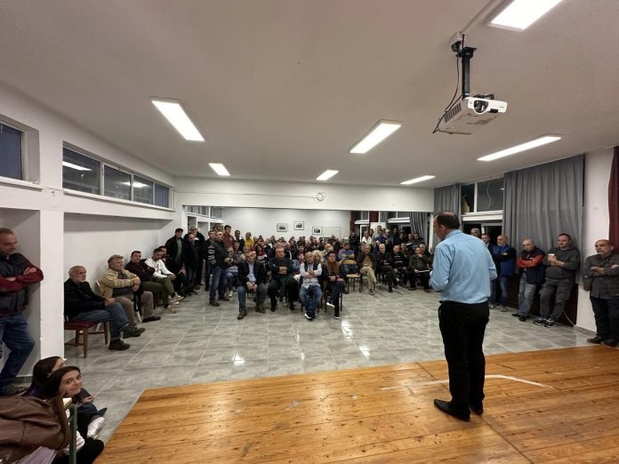 Στο υπουργείο Αγροτικής Ανάπτυξης οι παραγωγοί Αγιάς για τις αποζημιώσεις σε κάστανο και μήλο