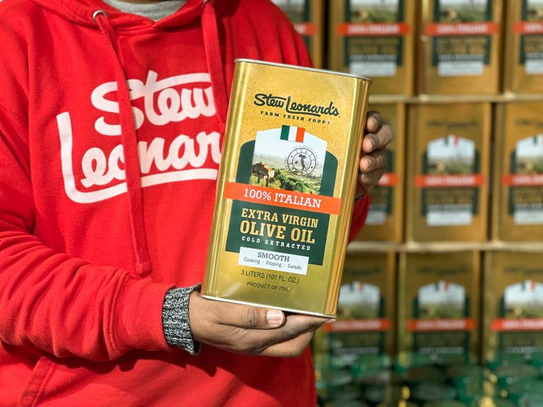 Με 37.000 τόνους έξτρα παρθένο στις δεξαμενές αρχίζει τη σεζόν η Ιταλία