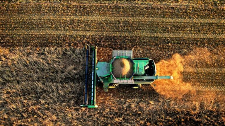 Φθινόπωρο οι πίνακες και η πρώτη δόση 70% για τους Νέους Αγρότες