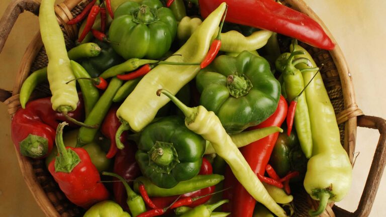 Έλεγχοι στις πιπεριές «έδειξαν» την ύπαρξη επικίνδυνων φυτοφαρμάκων