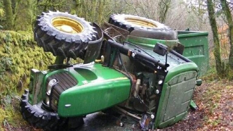 Χανιά: Στο νοσοκομειο 70χρονος που καταπλακώθηκε από το τρακτέρ του – Πώς συνέβη το ατύχημα