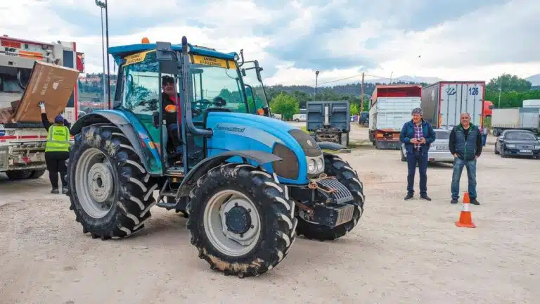 Ελασσόνα: Πρόγραμμα Αδειών Τρακτέρ & Παράταση Δηλώσεων Άρδευσης
