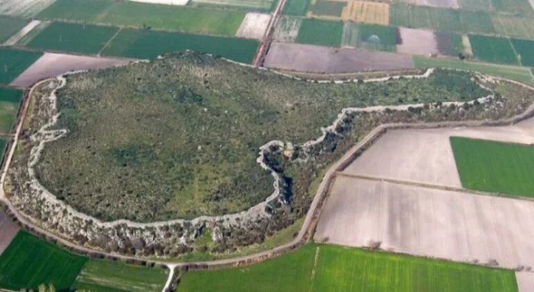 ΕΥΔΑΠ και Περιφέρεια Στερεάς συμφώνησαν – Το νερό επανήλθε στην Κωπαΐδα, νέα ελπίδα για τους αγρότες