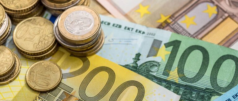 Νέα «Εργαλειοθήκη» για Αγροτικές Επενδύσεις: Στην Τελική Ευθεία το Πριμ των 100.000€ για Νέους και τα Μικροδάνεια των 50.000€