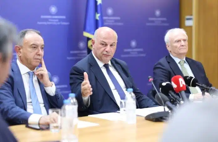 Έλεγχος σε κάθε ΑΦΜ πριν τα παλιά Βιολογικά όλα ανοιχτά για τα νέα, ίσως Παρασκευή τα 46 εκατ. για τις ζωοτροφές