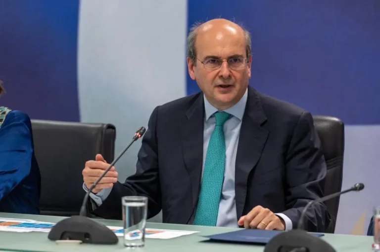 Χατζηδάκης: «Τέλος στις Παθογένειες 45 Ετών στις Επιδοτήσεις» – Το Σχέδιο για τη Γεωργία και ο Προϋπολογισμός του 2026