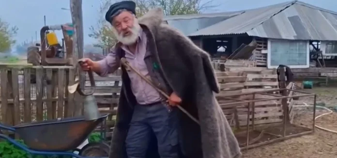 «Είναι σαν να μας Σκοτώνουν τα Παιδιά»: Κατέρρευσε Κτηνοτρόφος που Έχασε 450 Πρόβατα της Σπάνιας Φυλής Ρουμλουκιού