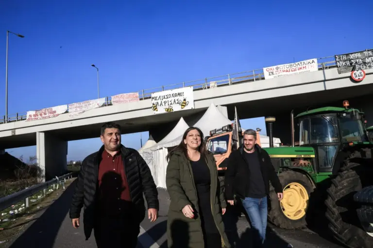 Ζωή Κωνσταντοπούλου στη Νίκαια: «Αξιοπρεπής η Απόφαση να μην Ενδώσετε στην Κοροϊδία» – Επίθεση στην Κυβέρνηση