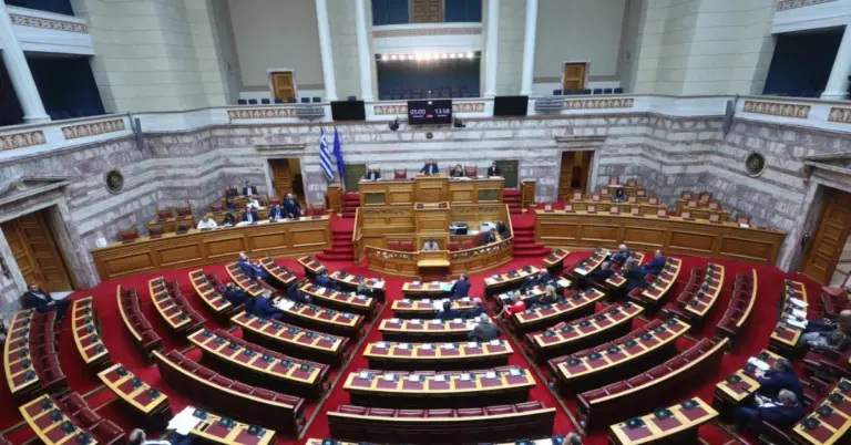 Συστήνεται Επιτροπή της Βουλής για τον πρωτογενή τομέα – Ρόλοι σε ΠΑΣΟΚ και ΣΥΡΙΖΑ, «όχι» από ΚΚΕ