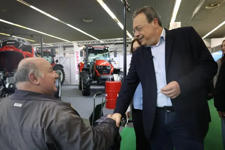 Φάμελλος από 31η Agrotica: «Ο Μητσοτάκης έχει αποφασίσει να βάλει ταφόπλακα στην αγροτική παραγωγή»