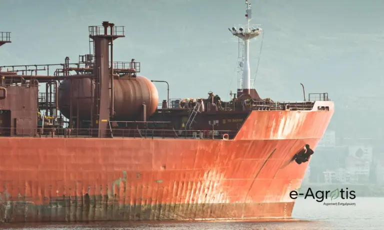 Συναγερμός στον Guardian: Το κλείσιμο στα Στενά του Ορμούζ εκτοξεύει τα λιπάσματα – Απειλή για παγκόσμιο επισιτιστικό σοκ