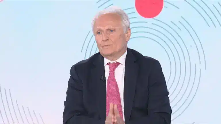 Ανδριανός προς κτηνοτρόφους Λέσβου: «Μην πυροβολείτε τα πόδια σας» με τα μπλόκα – Πώς θα «απεγκλωβιστούν» τα τυριά