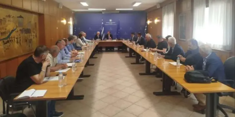 Τετ α τετ ΕΘΕΑΣ με Σχοινά: Όλα τα «καυτά» μέτωπα του πρωτογενούς τομέα στο τραπέζι
