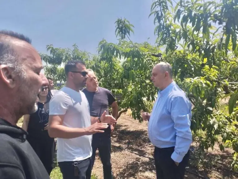 Αυτοψία Καπετάνου στα Ροδάκινα για τις «Ξερές Βέργες» – Ερώτηση στη Βουλή