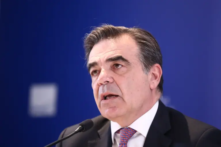 ΥΠΑΑΤ: Πάνω από 20 δισ. € για αγρότες 2028-2034 — οι 3 προτεραιότητες Σχοινά